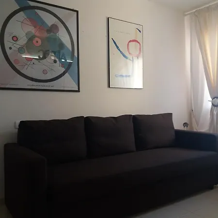 Roque's Apartment *